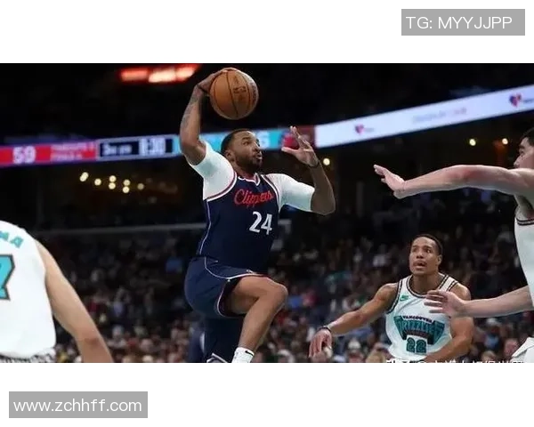 2020年8月快船对决激烈战况回顾与精彩瞬间分析 2020年8月快船对决激烈战况回顾与精彩瞬间分析