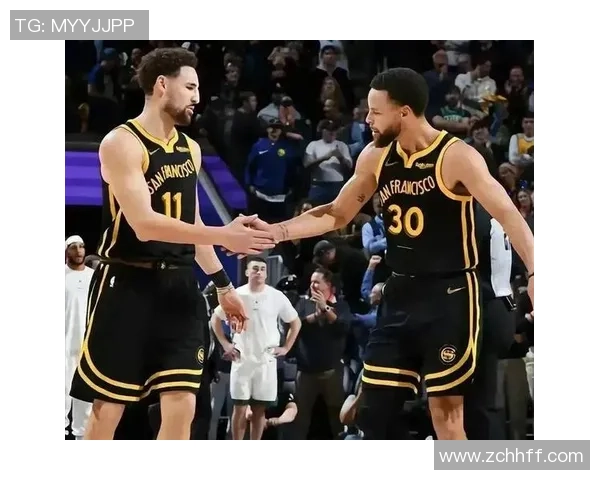 2015年森林狼对阵勇士的经典对决回顾与分析 2015年森林狼对阵勇士的经典对决回顾与分析