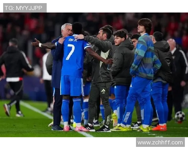 本菲卡主场迎战阿鲁卡力争三分巩固联赛领先地位 本菲卡主场迎战阿鲁卡力争三分巩固联赛领先地位