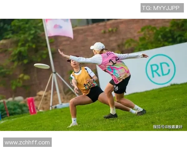 广州飞盘队引领热潮探索飞盘运动的节奏与文化变革之路